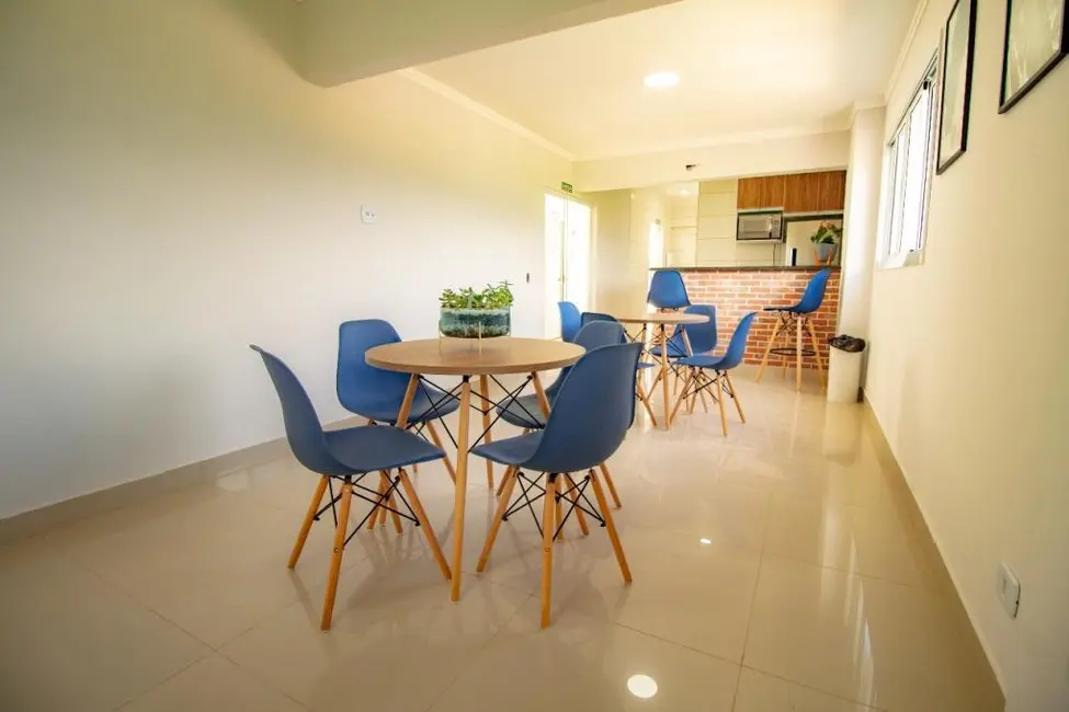 Foto 3 de Apartamento com 2 quartos para alugar, 65m2 em Caiçara, Praia Grande - SP