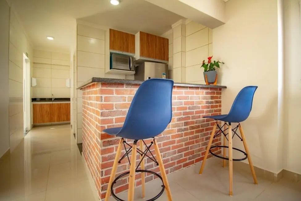 Foto 5 de Apartamento com 2 quartos para alugar, 65m2 em Caiçara, Praia Grande - SP