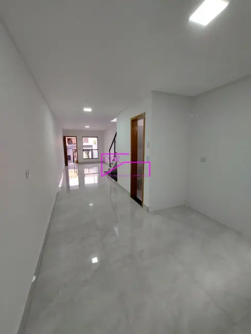 Sobrado com 3 quartos à venda, 160m2 em Vila Granada, São Paulo - SP - imagem 2 Foto 2 de Sobrado com 3 quartos à venda, 160m2 em Vila Granada, São Paulo - SP