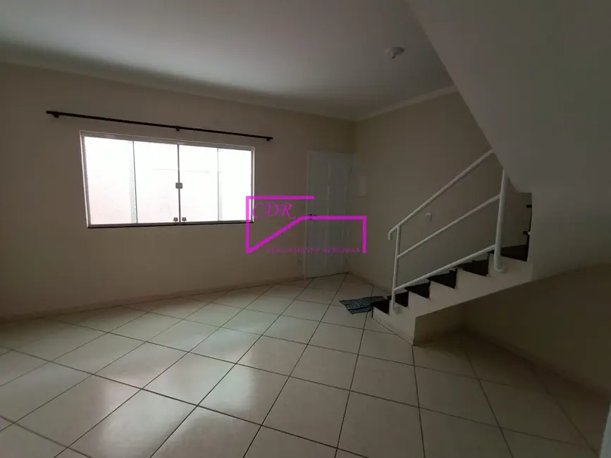 Foto 3 de Sobrado com 2 quartos para alugar, 66m2 em Parque Boturussu, São Paulo - SP