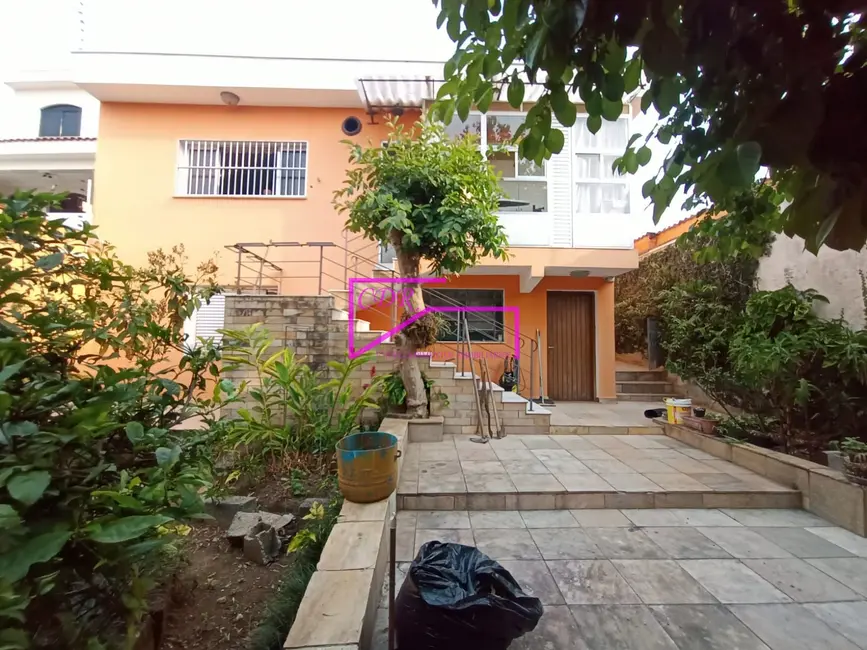 Casa com 5 quartos para alugar, 230m2 em Vila São Geraldo, São Paulo - SP - imagem 6 Foto 6 de Casa com 5 quartos para alugar, 230m2 em Vila São Geraldo, São Paulo - SP