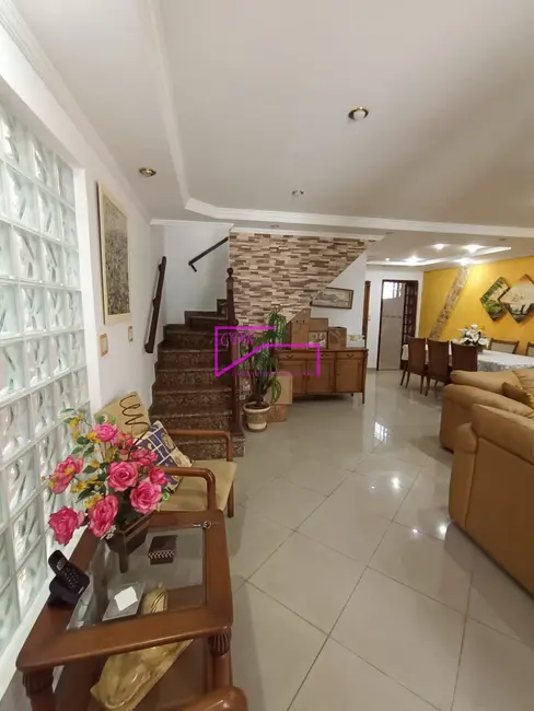 Foto 9 de Sobrado com 3 quartos para alugar, 160m2 em Vila Granada, São Paulo - SP