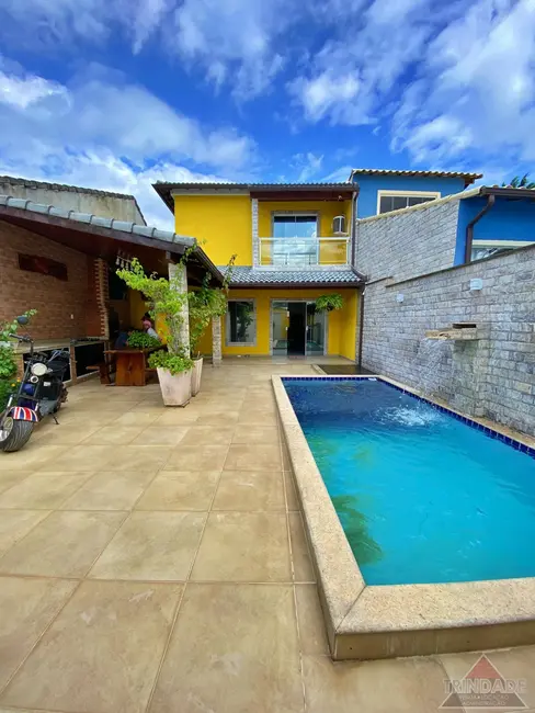 Foto 2 de Casa de Condomínio com 4 quartos à venda, 180m2 em Guaratiba, Rio De Janeiro - RJ