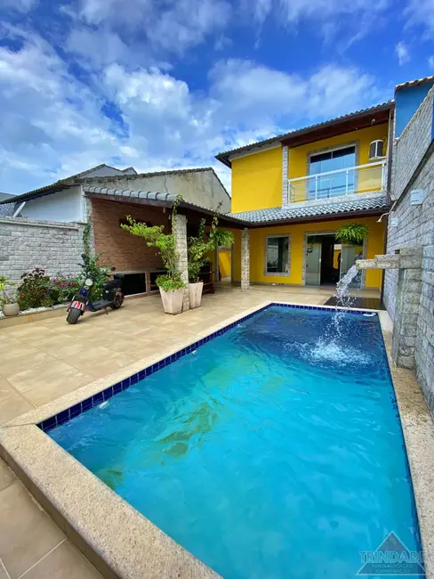 Foto 1 de Casa de Condomínio com 4 quartos à venda, 180m2 em Guaratiba, Rio De Janeiro - RJ