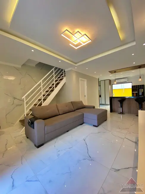 Foto 4 de Casa de Condomínio com 4 quartos à venda, 180m2 em Guaratiba, Rio De Janeiro - RJ