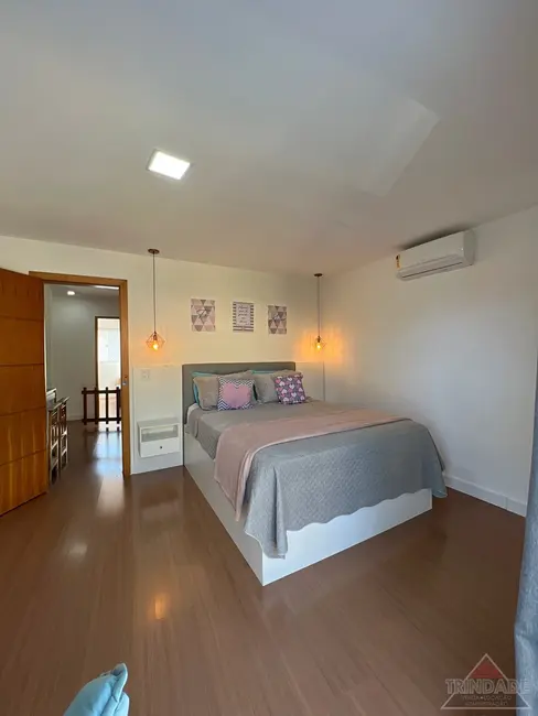 Foto 2 de Casa com 5 quartos à venda, 250m2 em Vargem Grande, Rio De Janeiro - RJ