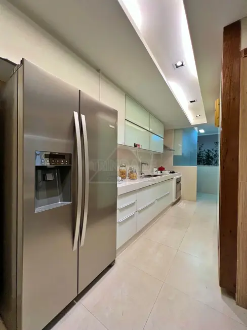 Foto 3 de Apartamento com 3 quartos à venda, 131m2 em Camorim, Rio De Janeiro - RJ