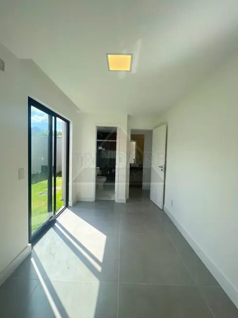 Foto 8 de Casa com 4 quartos à venda, 180m2 em Vargem Pequena, Rio De Janeiro - RJ