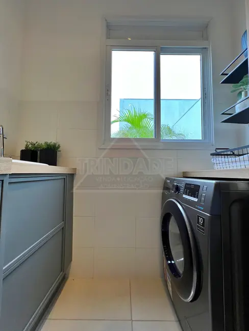 Apartamento com 2 quartos à venda, 44m2 em Vargem Grande, Rio De Janeiro - RJ - imagem 4 Foto 4 de Apartamento com 2 quartos à venda, 44m2 em Vargem Grande, Rio De Janeiro - RJ