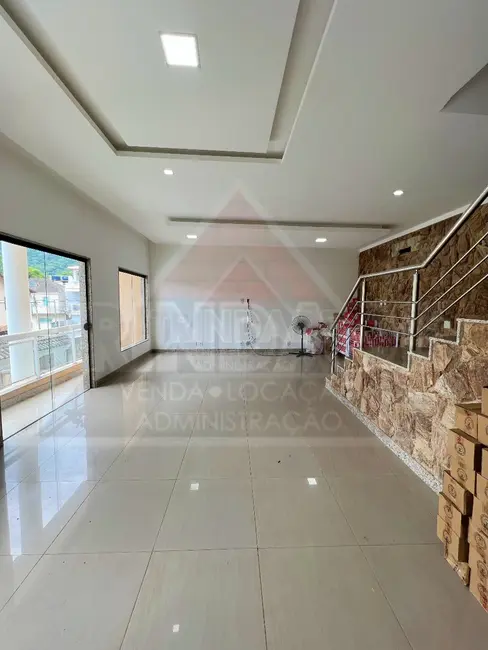 Casa de Condomínio com 4 quartos à venda, 380m2 em Recreio dos Bandeirantes, Rio De Janeiro - RJ - imagem 5 Foto 5 de Casa de Condomínio com 4 quartos à venda, 380m2 em Recreio dos Bandeirantes, Rio De Janeiro - RJ