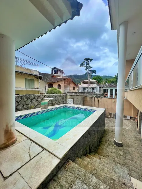 Foto 1 de Casa de Condomínio com 4 quartos à venda, 380m2 em Recreio dos Bandeirantes, Rio De Janeiro - RJ