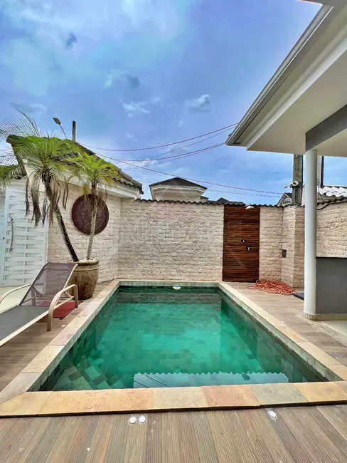 Casa de Condomínio com 3 quartos à venda, 143m2 em Vargem Grande, Rio De Janeiro - RJ - imagem 4 Foto 4 de Casa de Condomínio com 3 quartos à venda, 143m2 em Vargem Grande, Rio De Janeiro - RJ