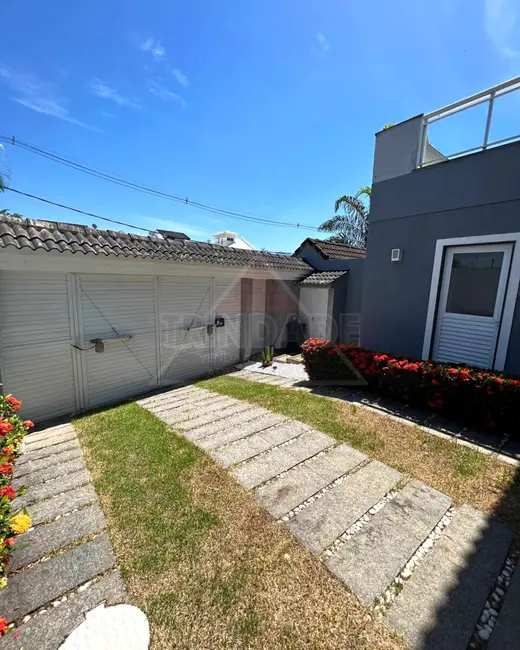 Casa com 3 quartos à venda, 300m2 em Recreio dos Bandeirantes, Rio De Janeiro - RJ - imagem 5 Foto 5 de Casa com 3 quartos à venda, 300m2 em Recreio dos Bandeirantes, Rio De Janeiro - RJ