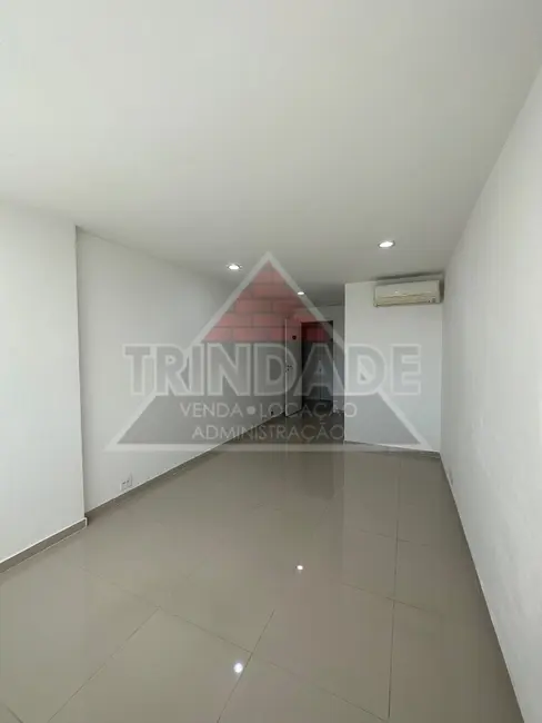 Foto 2 de Apartamento com 3 quartos à venda, 117m2 em Recreio dos Bandeirantes, Rio De Janeiro - RJ