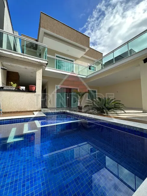 Foto 1 de Casa com 4 quartos à venda, 180m2 em Vargem Pequena, Rio De Janeiro - RJ