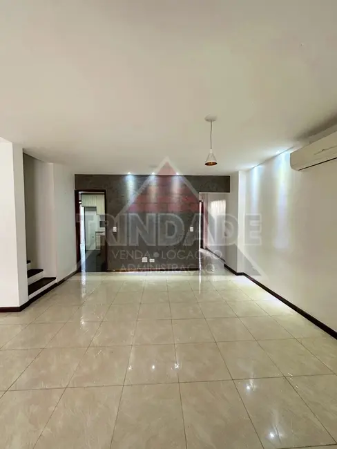 Foto 1 de Casa com 4 quartos à venda, 220m2 em Recreio dos Bandeirantes, Rio De Janeiro - RJ