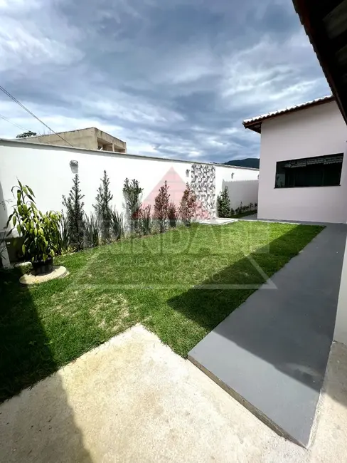 Casa de Condomínio com 3 quartos à venda, 450m2 em Guaratiba, Rio De Janeiro - RJ - imagem 2 Foto 2 de Casa de Condomínio com 3 quartos à venda, 450m2 em Guaratiba, Rio De Janeiro - RJ