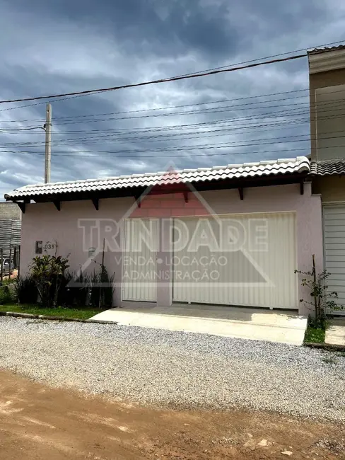 Casa de Condomínio com 3 quartos à venda, 450m2 em Guaratiba, Rio De Janeiro - RJ - imagem 1 Foto 1 de Casa de Condomínio com 3 quartos à venda, 450m2 em Guaratiba, Rio De Janeiro - RJ