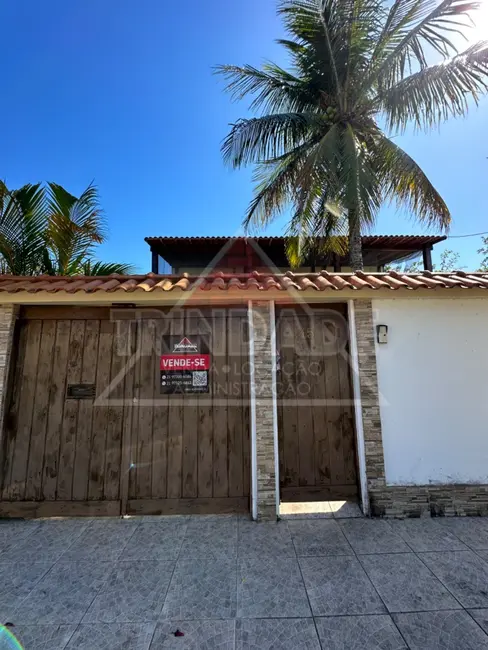Foto 2 de Casa com 4 quartos à venda e para alugar, 250m2 em Guaratiba, Rio De Janeiro - RJ