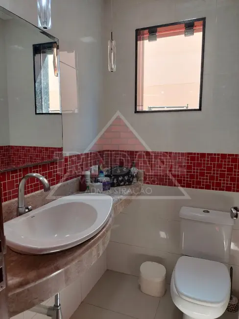 Casa de Condomínio com 5 quartos à venda, 280m2 em Recreio dos Bandeirantes, Rio De Janeiro - RJ - imagem 9 Foto 9 de Casa de Condomínio com 5 quartos à venda, 280m2 em Recreio dos Bandeirantes, Rio De Janeiro - RJ