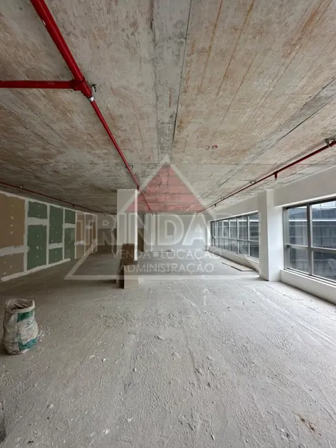 Foto 2 de Sala Comercial à venda, 139m2 em Recreio dos Bandeirantes, Rio De Janeiro - RJ
