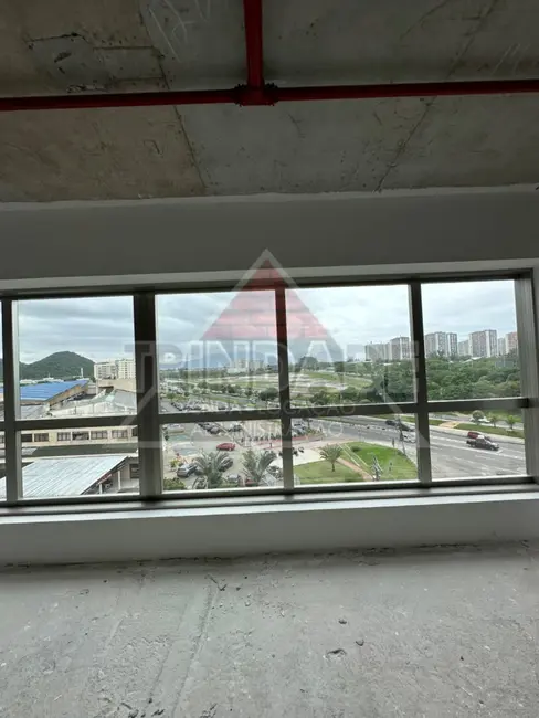 Sala Comercial à venda, 306m2 em Recreio dos Bandeirantes, Rio De Janeiro - RJ - imagem 7 Foto 7 de Sala Comercial à venda, 306m2 em Recreio dos Bandeirantes, Rio De Janeiro - RJ