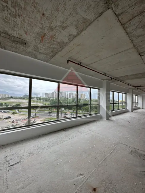 Sala Comercial à venda, 306m2 em Recreio dos Bandeirantes, Rio De Janeiro - RJ - imagem 6 Foto 6 de Sala Comercial à venda, 306m2 em Recreio dos Bandeirantes, Rio De Janeiro - RJ