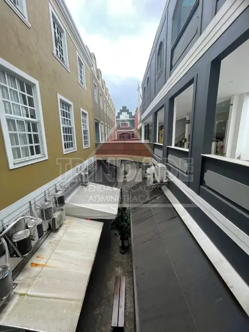 Sala Comercial à venda, 25m2 em Recreio dos Bandeirantes, Rio De Janeiro - RJ - imagem 1 Foto 1 de Sala Comercial à venda, 25m2 em Recreio dos Bandeirantes, Rio De Janeiro - RJ