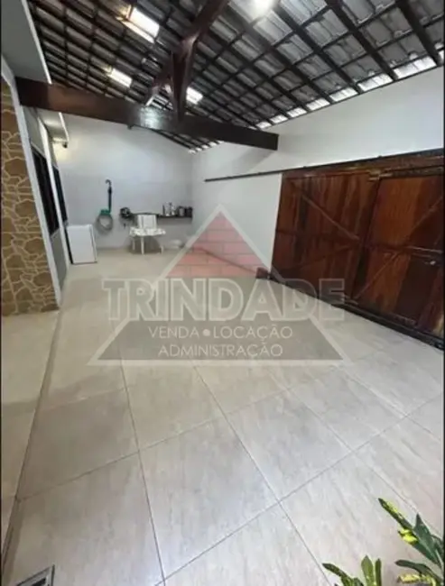 Foto 2 de Casa com 4 quartos à venda, 400m2 em Guaratiba, Rio De Janeiro - RJ