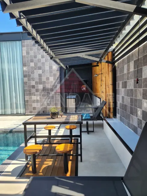 Casa com 4 quartos à venda em Guaratiba, Rio De Janeiro - RJ - imagem 5 Foto 5 de Casa com 4 quartos à venda em Guaratiba, Rio De Janeiro - RJ