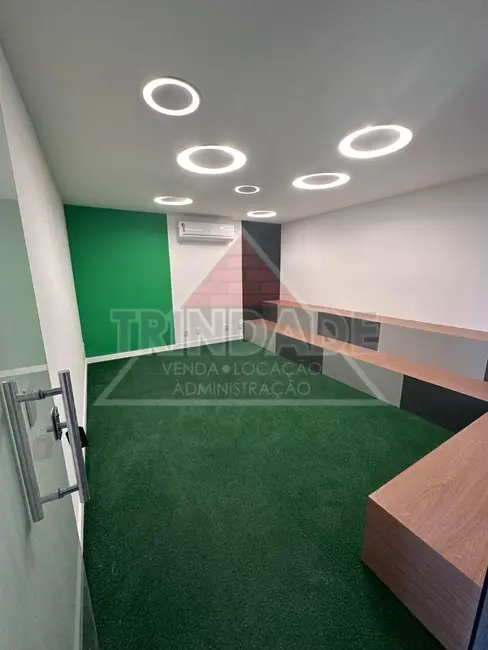 Sala Comercial para alugar, 527m2 em Recreio dos Bandeirantes, Rio De Janeiro - RJ - imagem 4 Foto 4 de Sala Comercial para alugar, 527m2 em Recreio dos Bandeirantes, Rio De Janeiro - RJ