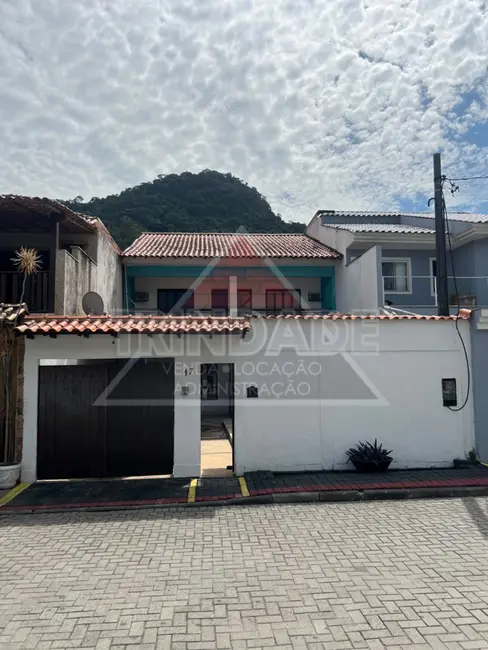 Foto 1 de Casa de Condomínio com 4 quartos à venda, 280m2 em Vargem Pequena, Rio De Janeiro - RJ