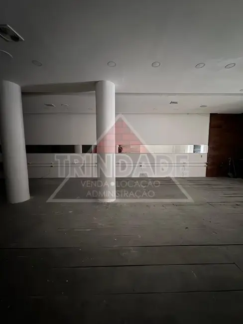Loja à venda, 900m2 em Centro, Rio De Janeiro - RJ - imagem 5 Foto 5 de Loja à venda, 900m2 em Centro, Rio De Janeiro - RJ