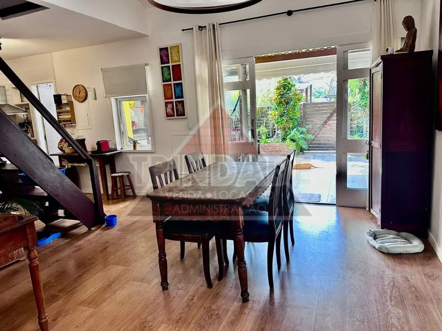 Casa de Condomínio com 3 quartos à venda, 130m2 em Vargem Grande, Rio De Janeiro - RJ - imagem 9 Foto 9 de Casa de Condomínio com 3 quartos à venda, 130m2 em Vargem Grande, Rio De Janeiro - RJ