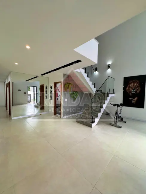 Casa de Condomínio com 4 quartos à venda, 483m2 em Vargem Grande, Rio De Janeiro - RJ - imagem 8 Foto 8 de Casa de Condomínio com 4 quartos à venda, 483m2 em Vargem Grande, Rio De Janeiro - RJ