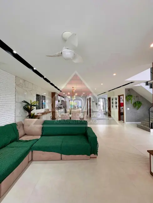 Casa de Condomínio com 4 quartos à venda, 483m2 em Vargem Grande, Rio De Janeiro - RJ - imagem 6 Foto 6 de Casa de Condomínio com 4 quartos à venda, 483m2 em Vargem Grande, Rio De Janeiro - RJ
