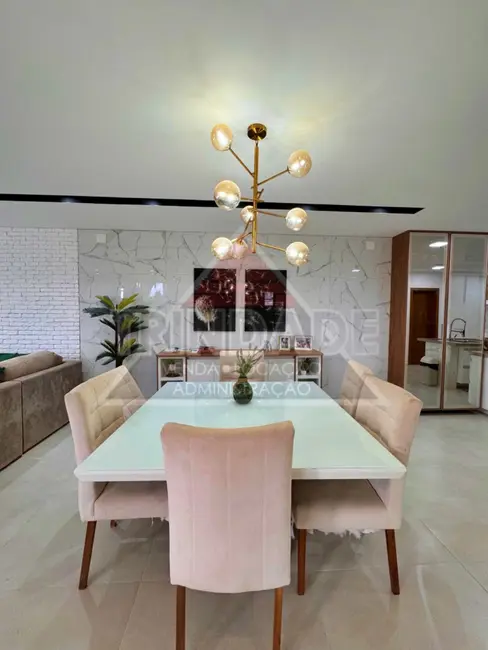 Casa de Condomínio com 4 quartos à venda, 483m2 em Vargem Grande, Rio De Janeiro - RJ - imagem 9 Foto 9 de Casa de Condomínio com 4 quartos à venda, 483m2 em Vargem Grande, Rio De Janeiro - RJ