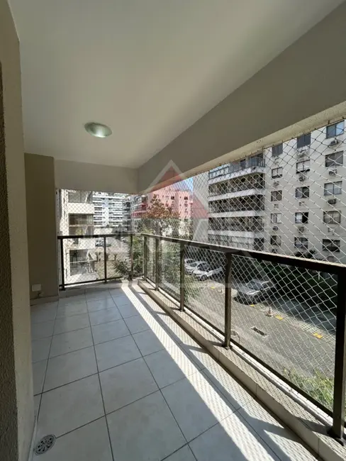 Apartamento com 2 quartos à venda, 62m2 em Recreio dos Bandeirantes, Rio De Janeiro - RJ - imagem 5 Foto 5 de Apartamento com 2 quartos à venda, 62m2 em Recreio dos Bandeirantes, Rio De Janeiro - RJ