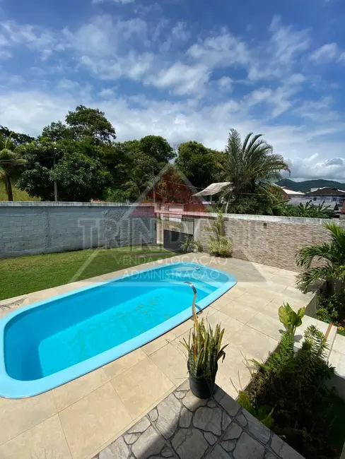 Casa de Condomínio com 1 quarto à venda, 400m2 em Guaratiba, Rio De Janeiro - RJ - imagem 3 Foto 3 de Casa de Condomínio com 1 quarto à venda, 400m2 em Guaratiba, Rio De Janeiro - RJ