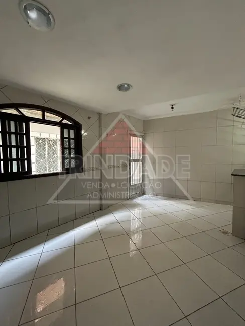 Foto 2 de Apartamento com 1 quarto para alugar, 40m2 em Guaratiba, Rio De Janeiro - RJ