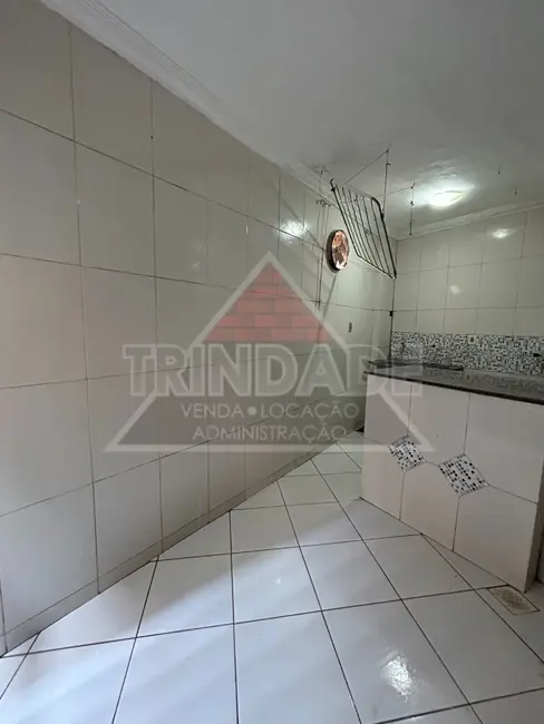 Foto 1 de Apartamento com 1 quarto para alugar, 40m2 em Guaratiba, Rio De Janeiro - RJ