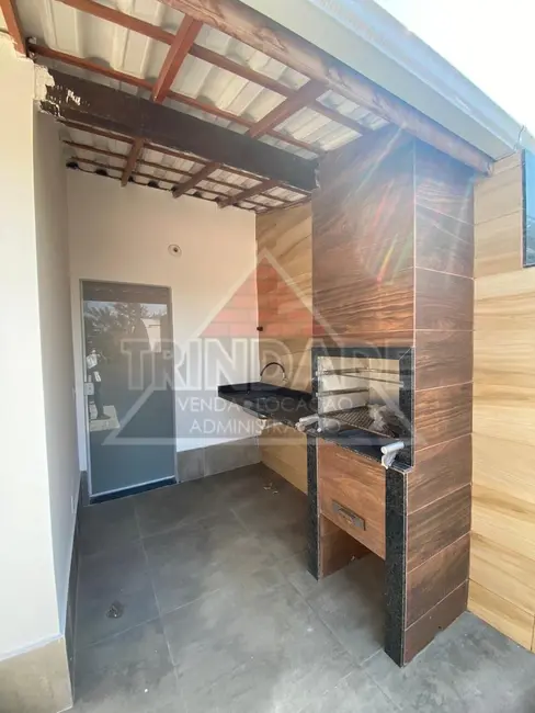 Foto 2 de Casa de Condomínio com 3 quartos à venda, 135m2 em Recreio dos Bandeirantes, Rio De Janeiro - RJ