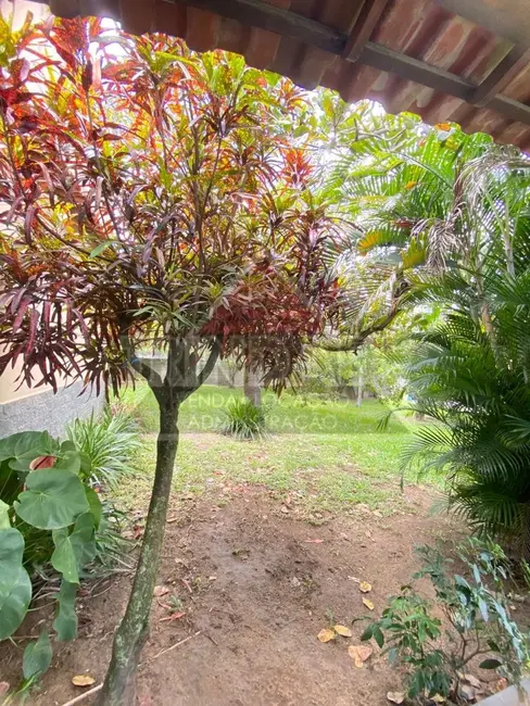 Foto 2 de Sítio / Rancho com 4 quartos à venda e para alugar, 3600m2 em Pedra de Guaratiba, Rio De Janeiro - RJ