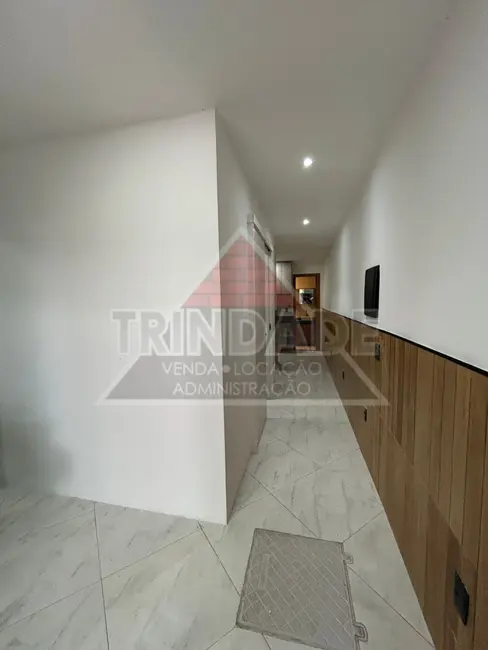 Sala Comercial para alugar, 40m2 em Recreio dos Bandeirantes, Rio De Janeiro - RJ - imagem 3 Foto 3 de Sala Comercial para alugar, 40m2 em Recreio dos Bandeirantes, Rio De Janeiro - RJ