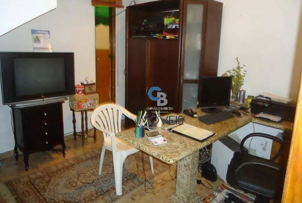 Sobrado com 3 quartos à venda, 350m2 em Quinta da Paineira, São Paulo - SP - imagem 5 Foto 5 de Sobrado com 3 quartos à venda, 350m2 em Quinta da Paineira, São Paulo - SP