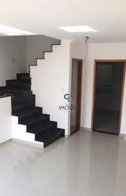 Sobrado com 3 quartos à venda, 180m2 em Vila Nova Manchester, São Paulo - SP - imagem 5 Foto 5 de Sobrado com 3 quartos à venda, 180m2 em Vila Nova Manchester, São Paulo - SP