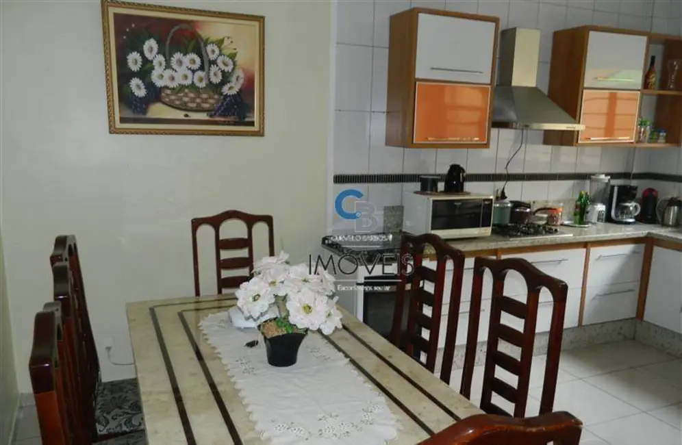 Sobrado com 4 quartos à venda, 300m2 em Parque Maria Luiza, São Paulo - SP - imagem 5 Foto 5 de Sobrado com 4 quartos à venda, 300m2 em Parque Maria Luiza, São Paulo - SP