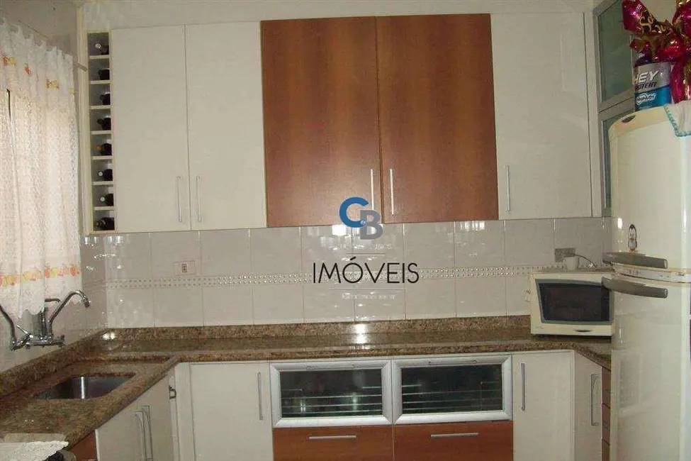 Sobrado com 2 quartos à venda, 170m2 em Vila Carrão, São Paulo - SP - imagem 3 Foto 3 de Sobrado com 2 quartos à venda, 170m2 em Vila Carrão, São Paulo - SP