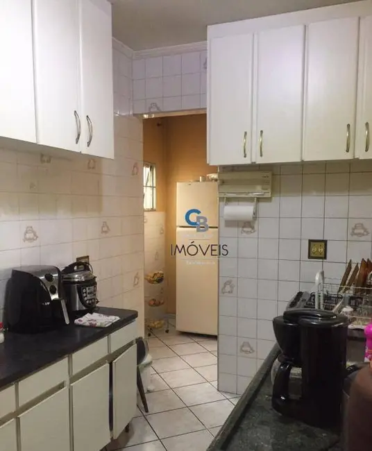 Casa com 5 quartos à venda, 300m2 em Vila Invernada, São Paulo - SP - imagem 2 Foto 2 de Casa com 5 quartos à venda, 300m2 em Vila Invernada, São Paulo - SP