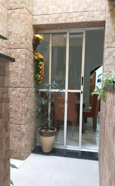 Sobrado com 3 quartos à venda, 120m2 em Mooca, São Paulo - SP - imagem 9 Foto 9 de Sobrado com 3 quartos à venda, 120m2 em Mooca, São Paulo - SP